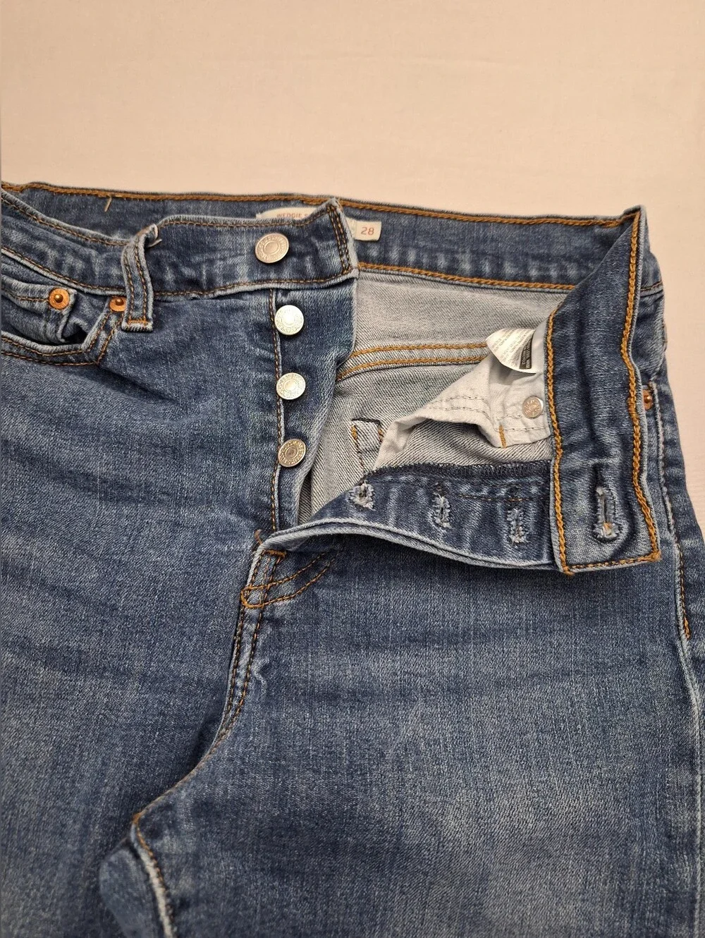 Levi's Wedgie Skinny Button Fly Medium Blue Denim Jeans, Size 28, *Read